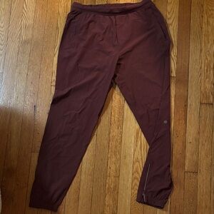 Men's lululemon surge jogger in burgundy